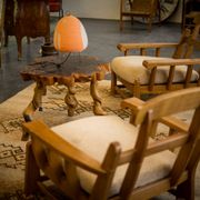 Fauteuils en orme édité par Maison Regain 1980