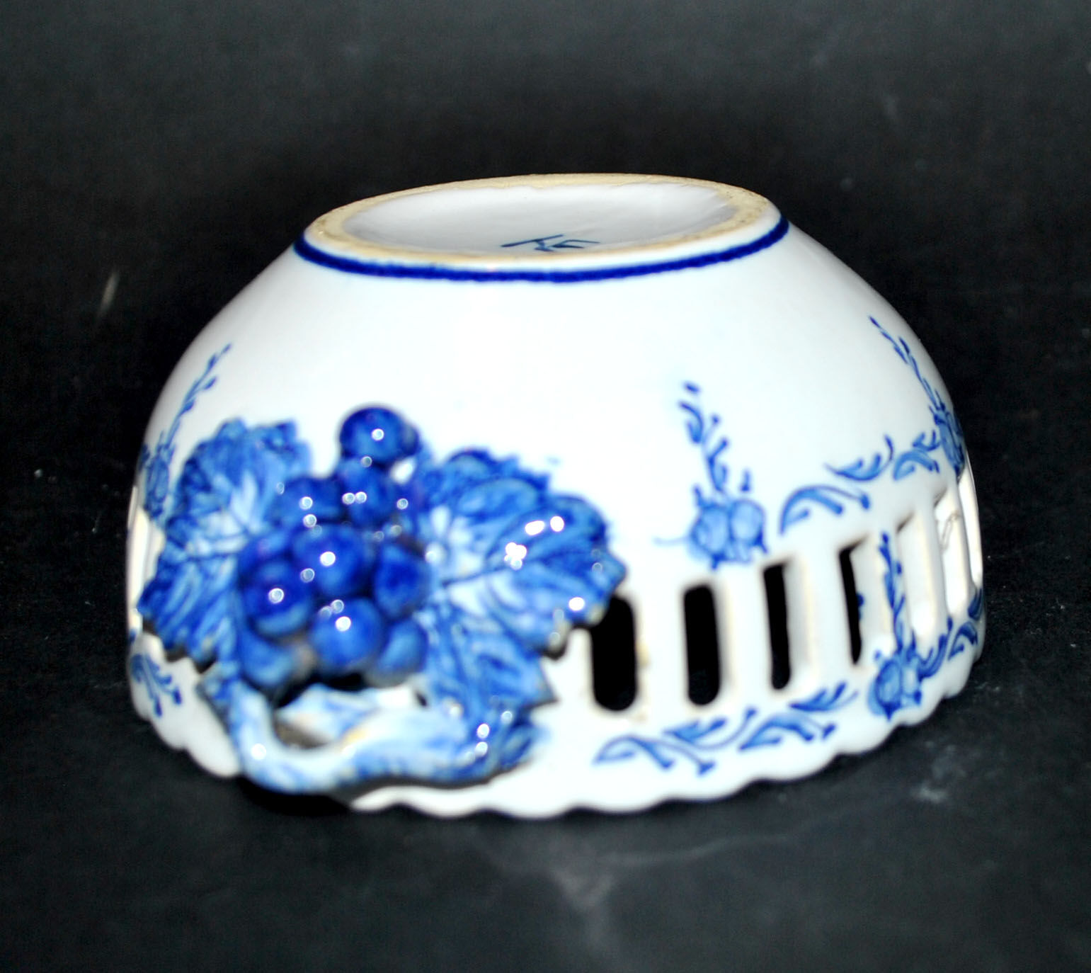 Basket in opaque openwork blue, embroidered earthenware by Malicorne Bourg-Joly Emile Tessier