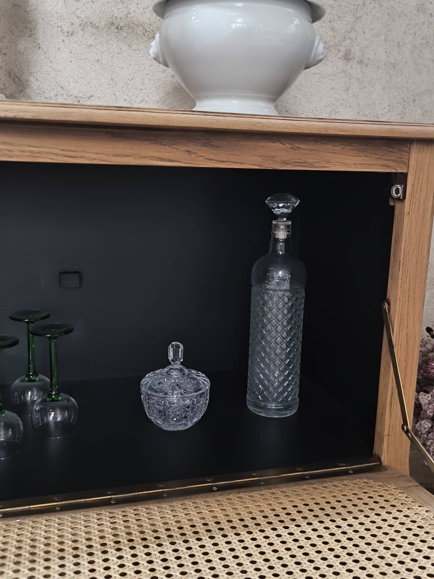 Bar cabinet / Sideboard in oak & natural caning – 1950s