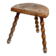 Tabouret tripode demi lune