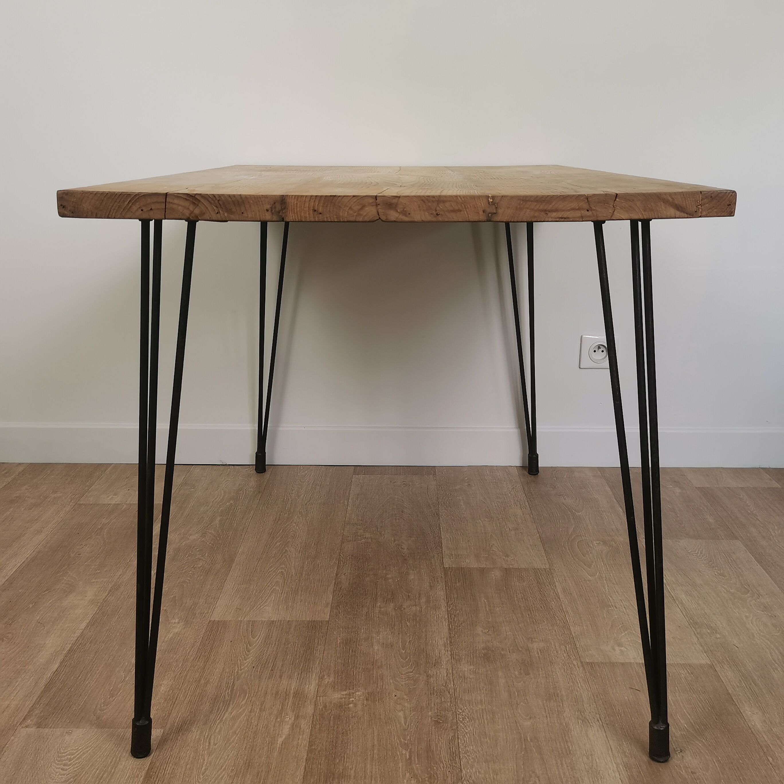 Oak table metal legs