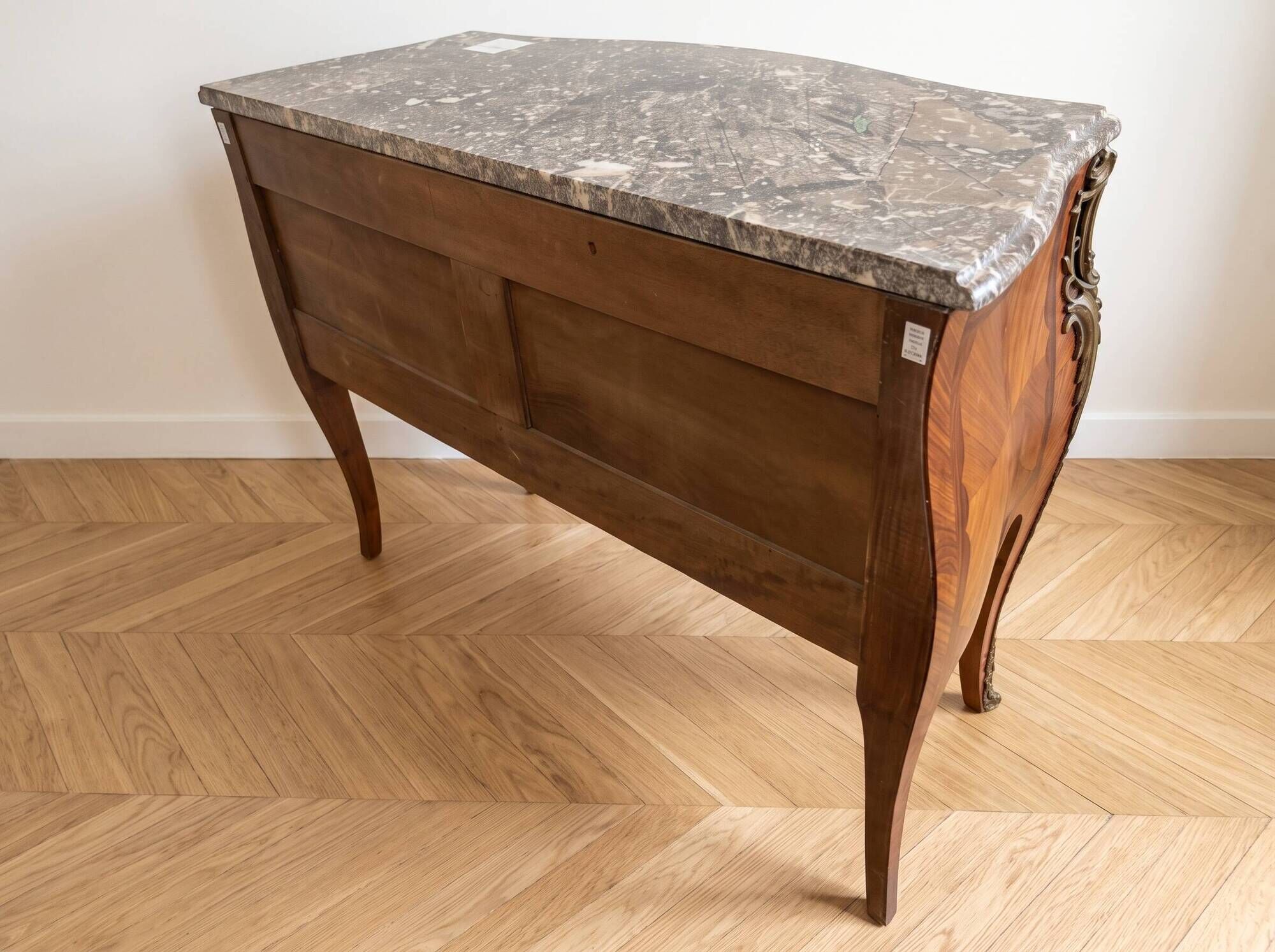 Curved Louis XV commode in rosewood and marble
