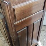 Sideboard with 2 doors and 2 drawers in walnut, 18th