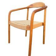 Ensemble de 4 chaises en bois massif avec cordon et accoudoirs