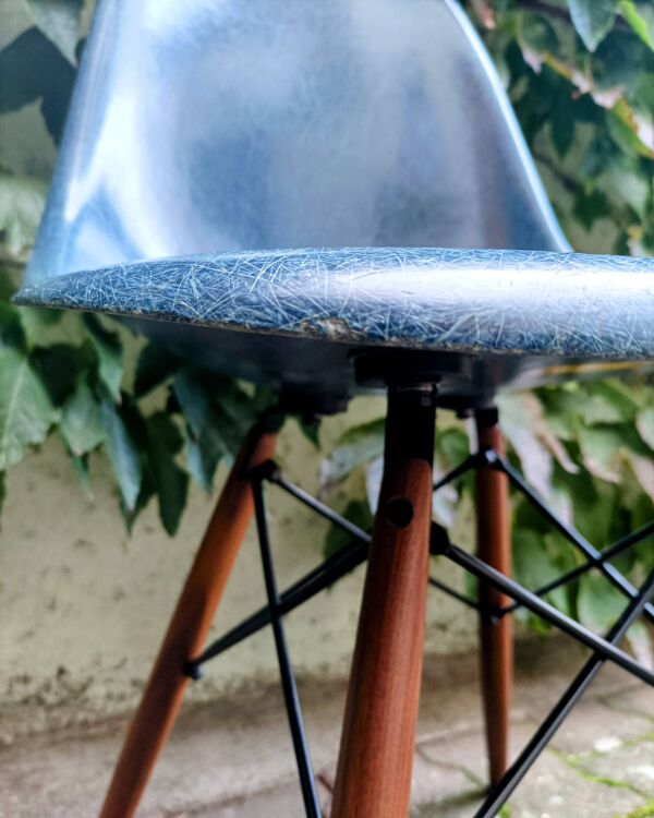 Chaise Eames DSW par Herman Miller