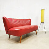 Vintage sixties cocktail lounge sofa ‘red lips'
