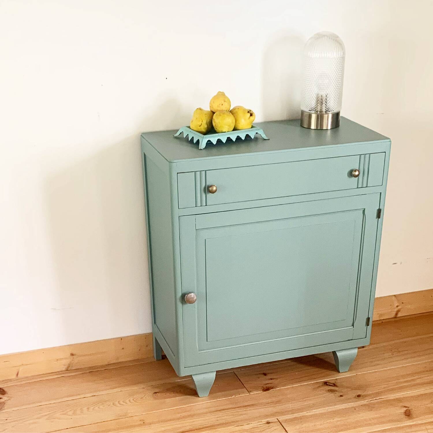 Art deco jam maker