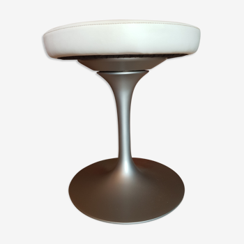 Eero Saarinen Knoll limited edition swivel tulip stool