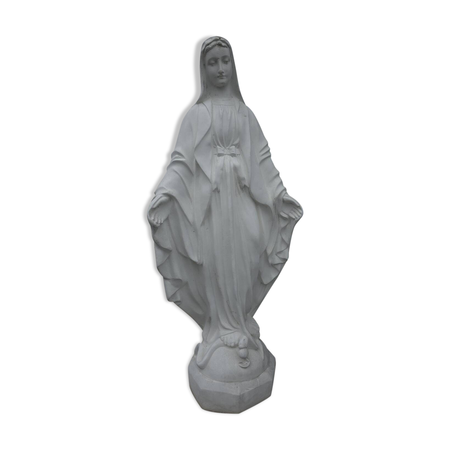 Statue de la Sainte Vierge en pierre