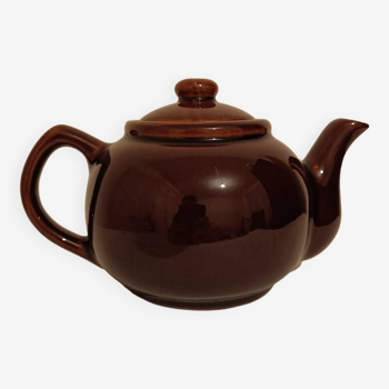 Stoneware teapot