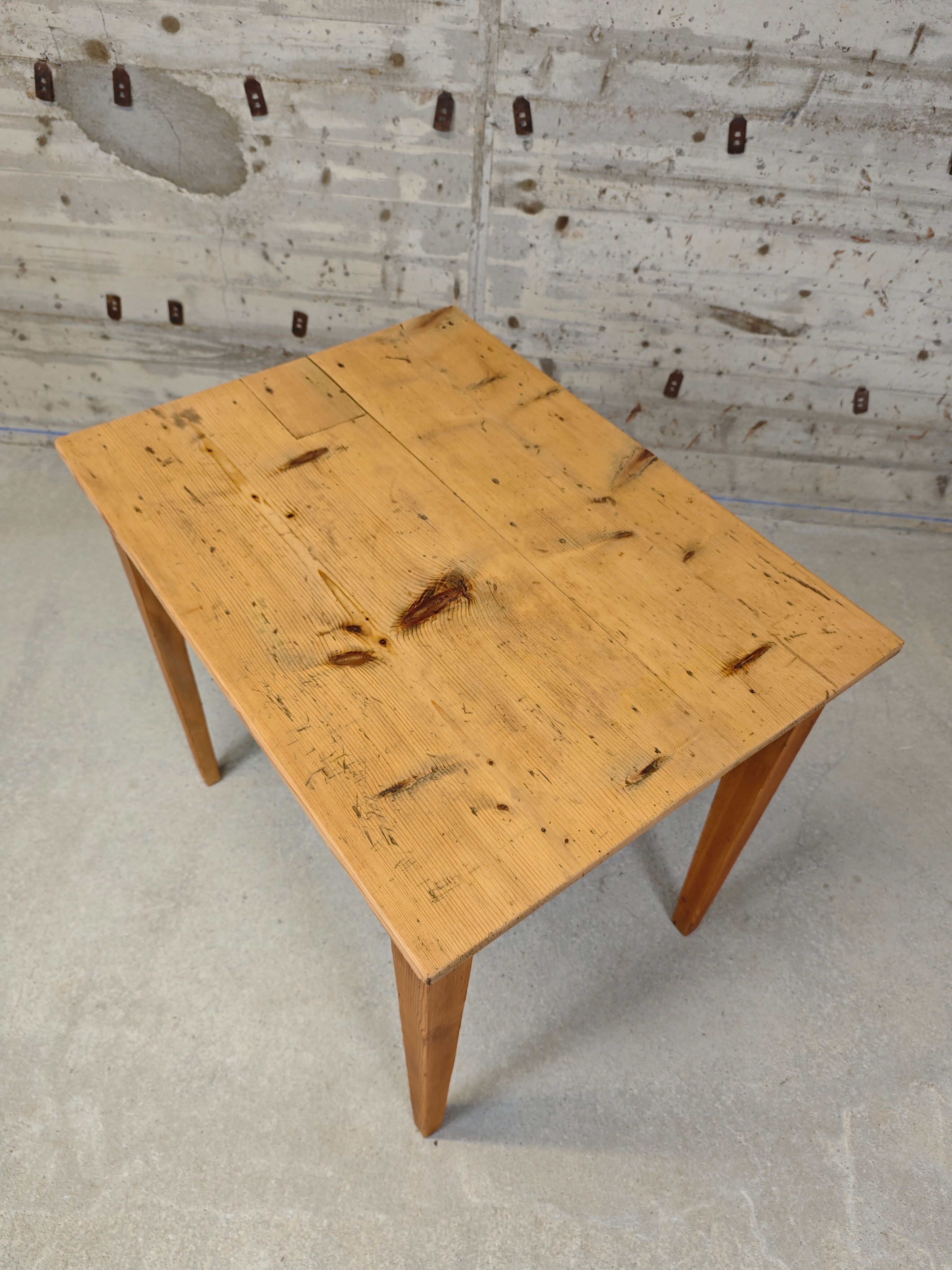 Side table/ desk in fir wood