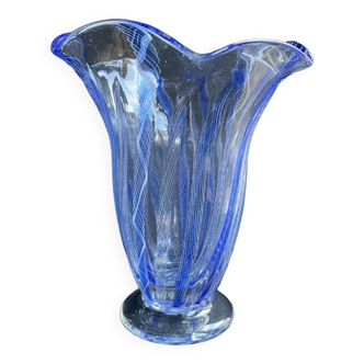 Grand vase en verre bleu avec inclusions – Verrerie d’art Murano