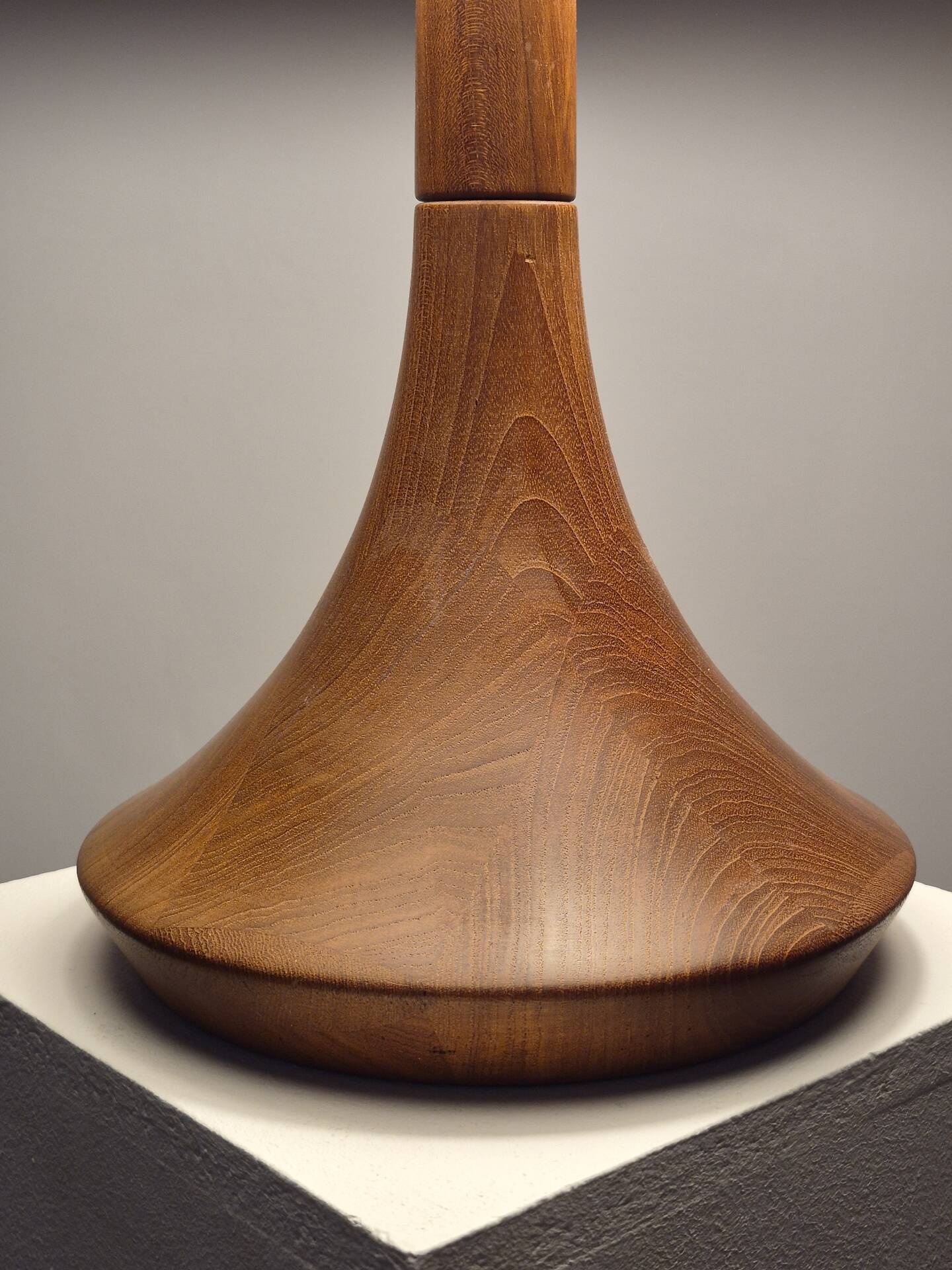 Lampe de table vintage danoise des années 50 scandinave