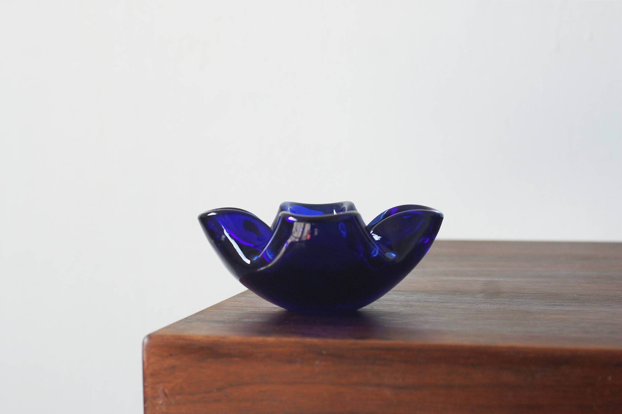 Vintage Italian Glass Ashtray, 1970s