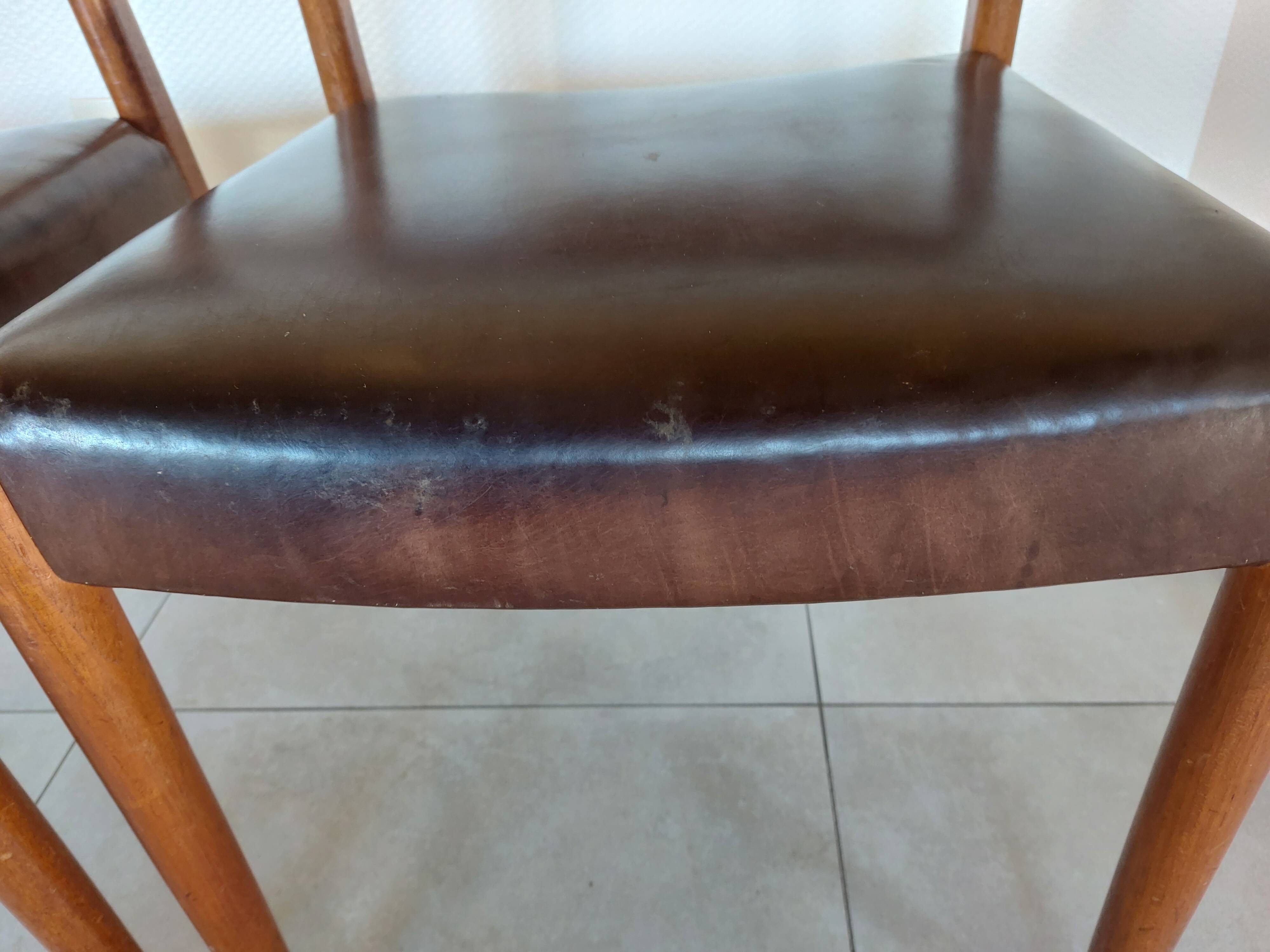 2 Fristho Franeker chairs, Scandinavian, teak and leather.