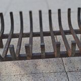 Cast iron log holder