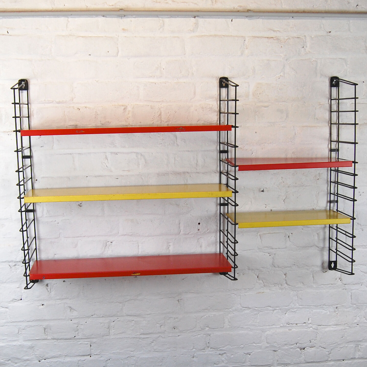 Vintage shelf Tomado 1960