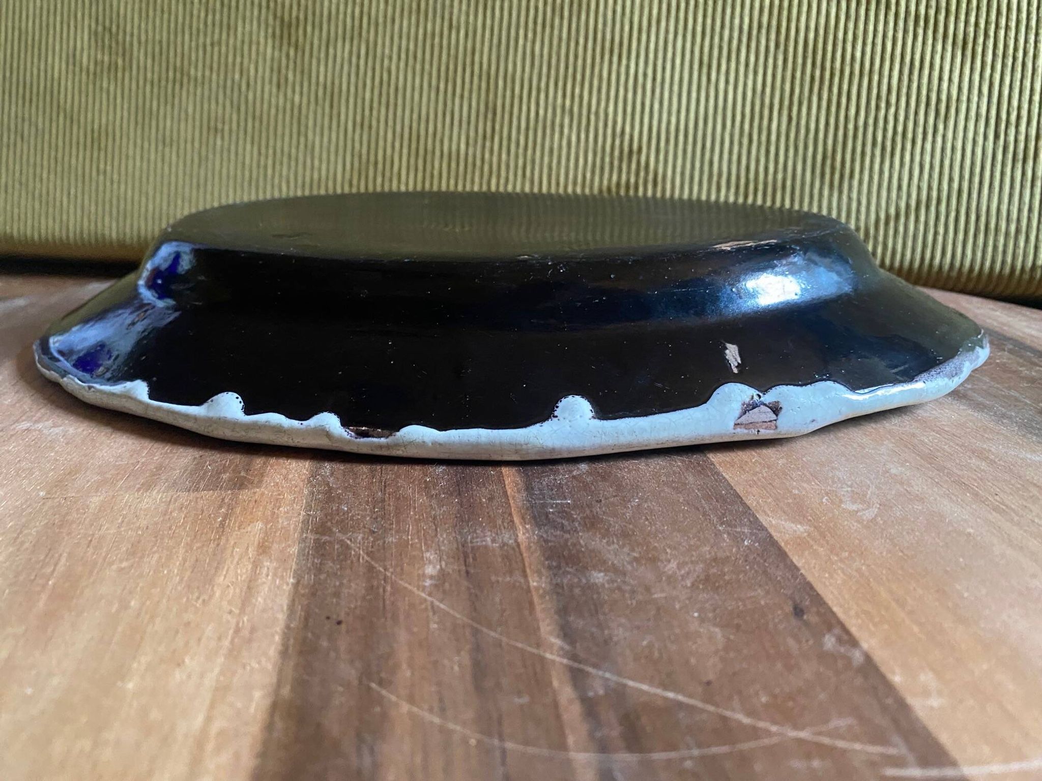 Ceramic plate, antique late 19th - early 20th century, known as "Cul-noir" from Normandy.