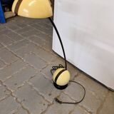Articulated desk lamp