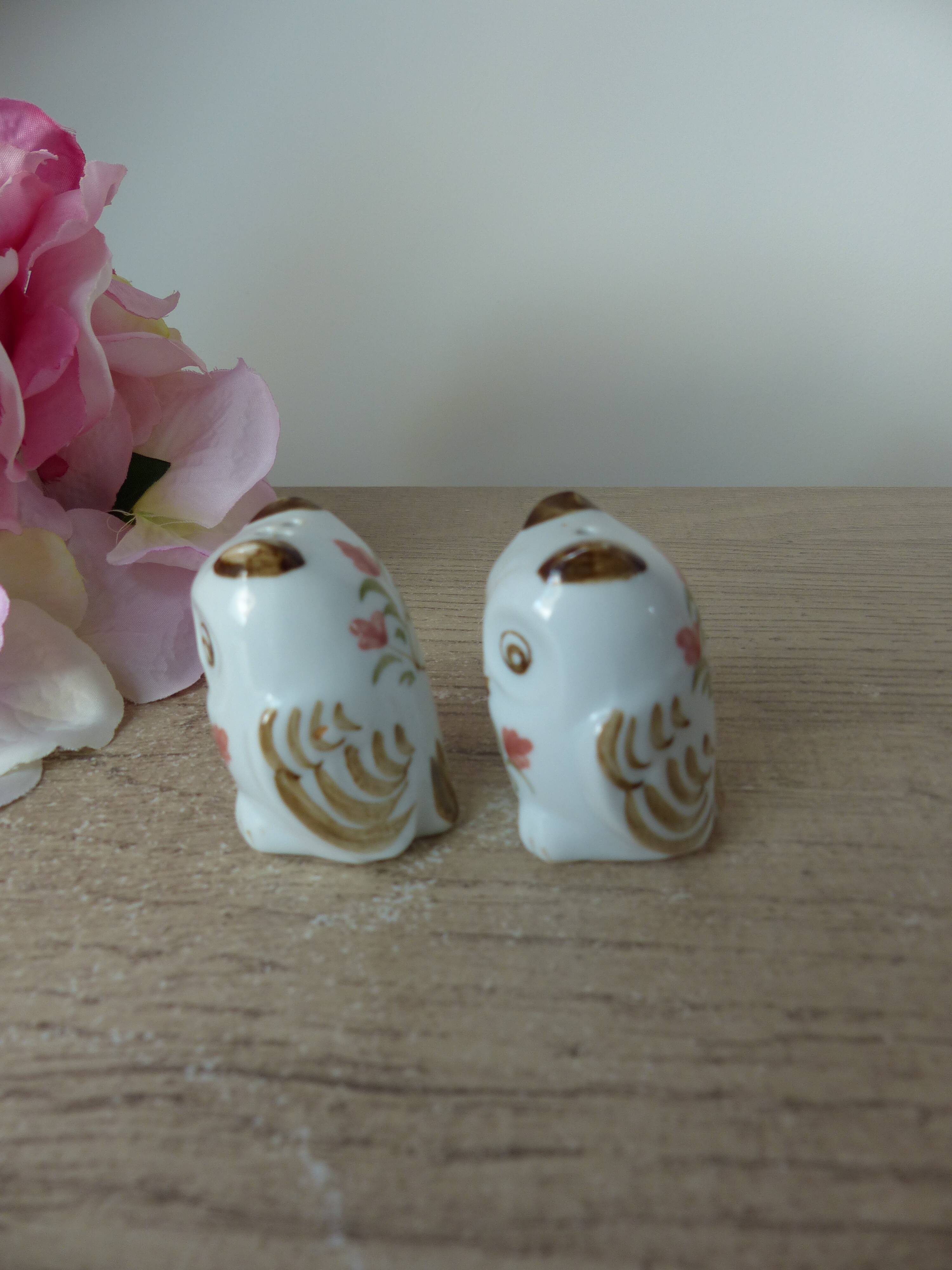 Old vintage hand painted ceramic owl salt and pepper shakers
