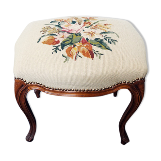 Tabouret rests Louis Philippe-style foot