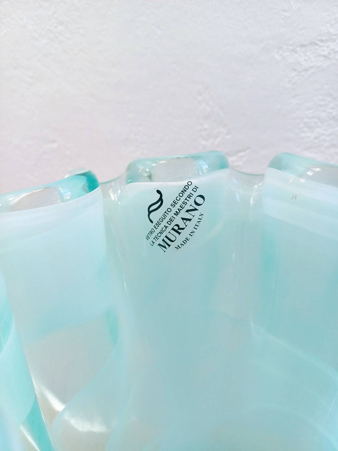 Light aqua murano glass vase