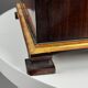Cabinet d'art en marqueterie allemande