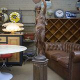 Statue de jardin en fonte 1900 " femme au tambourin"