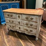 Commode Louis XV en chêne patinée