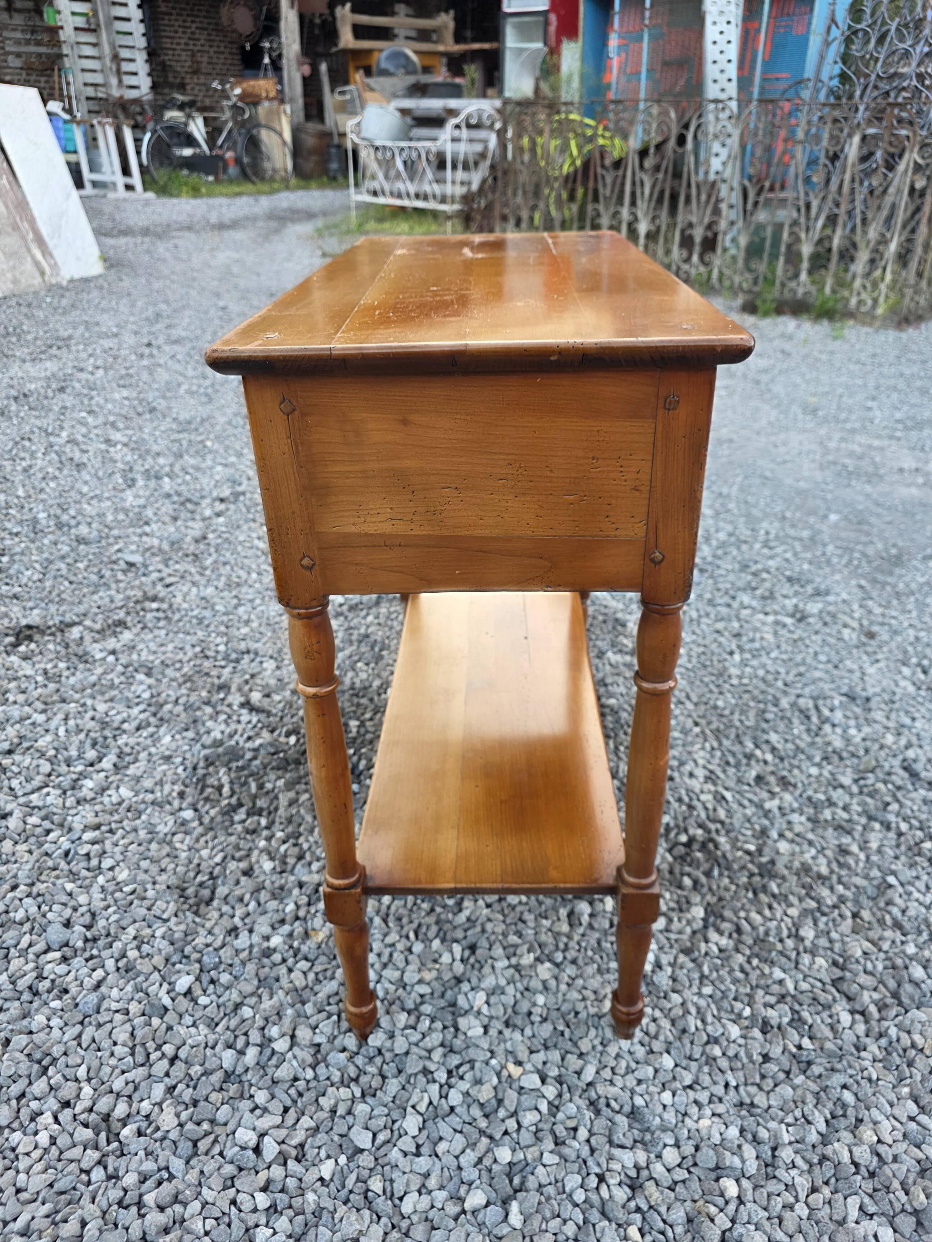 Console en merisier milieu XXème