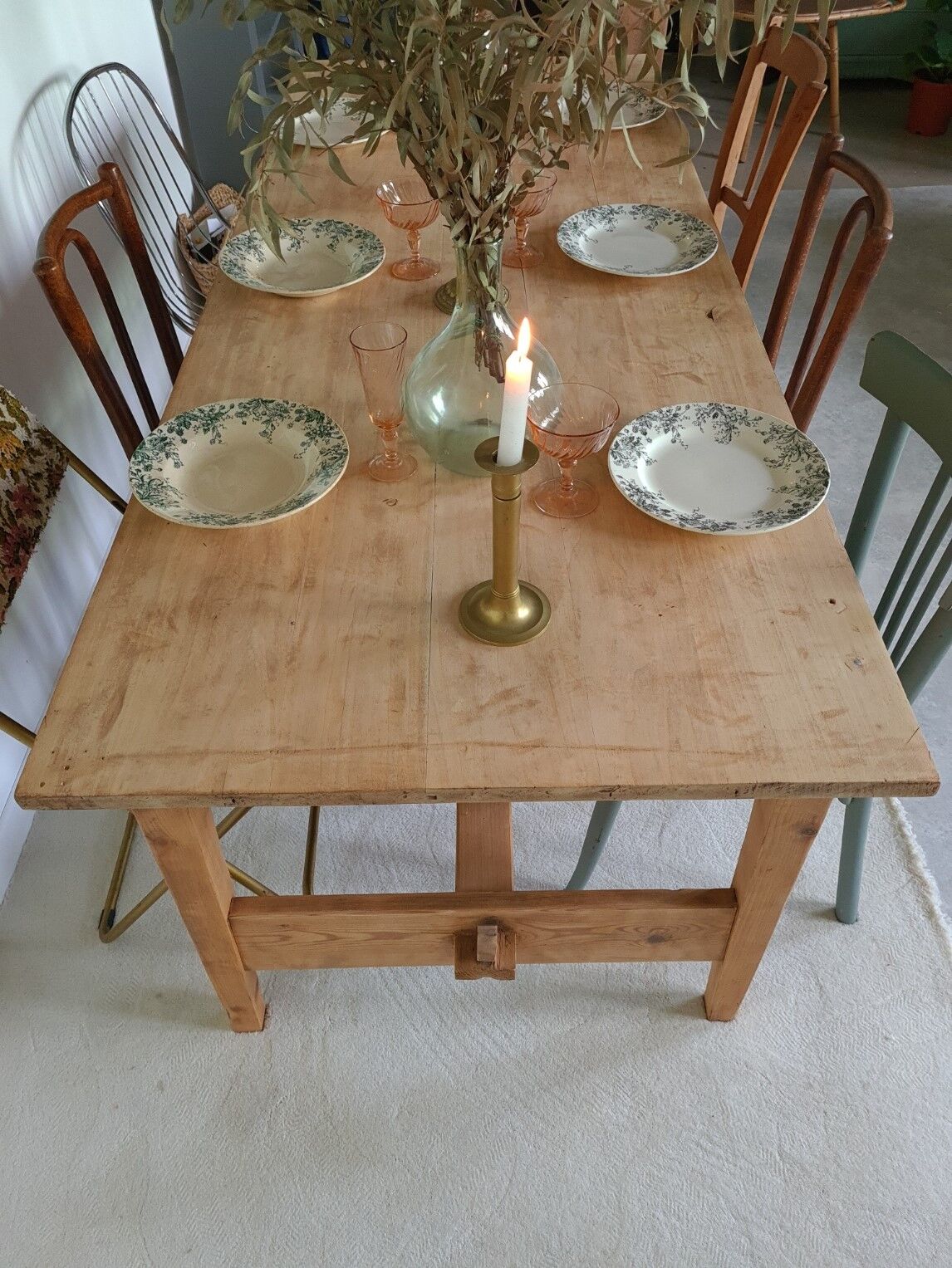 Farm table