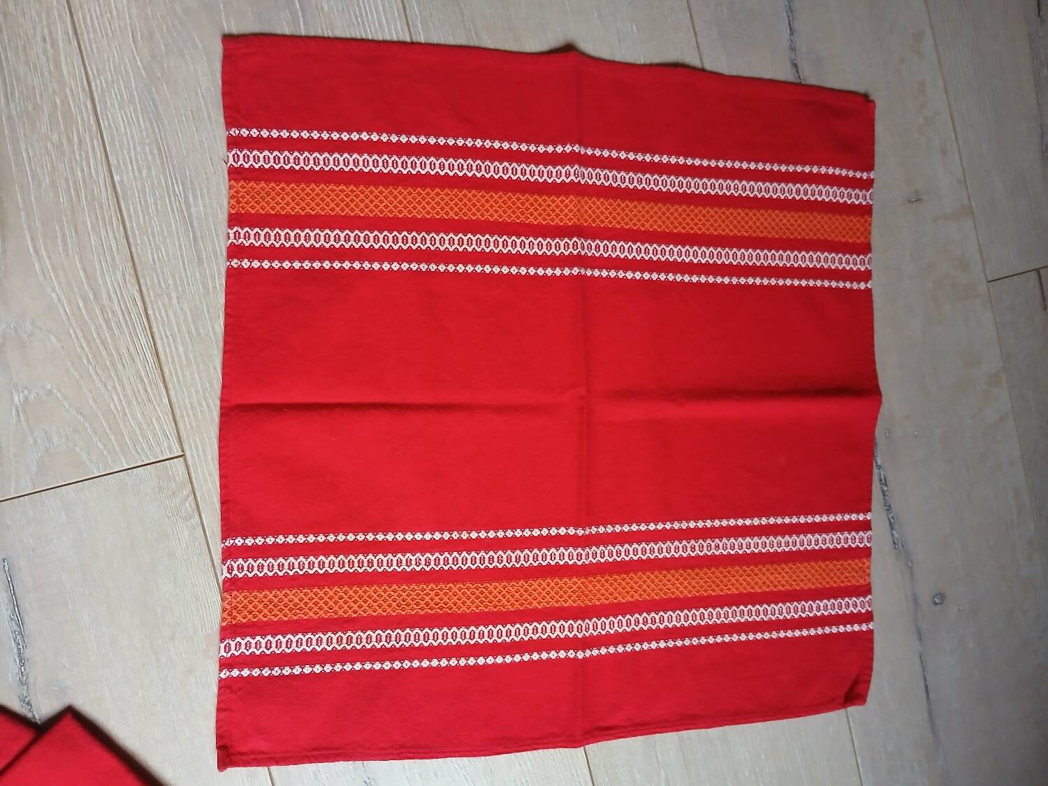 Set of 9 vintage napkins