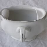 Porcelain sauce boat