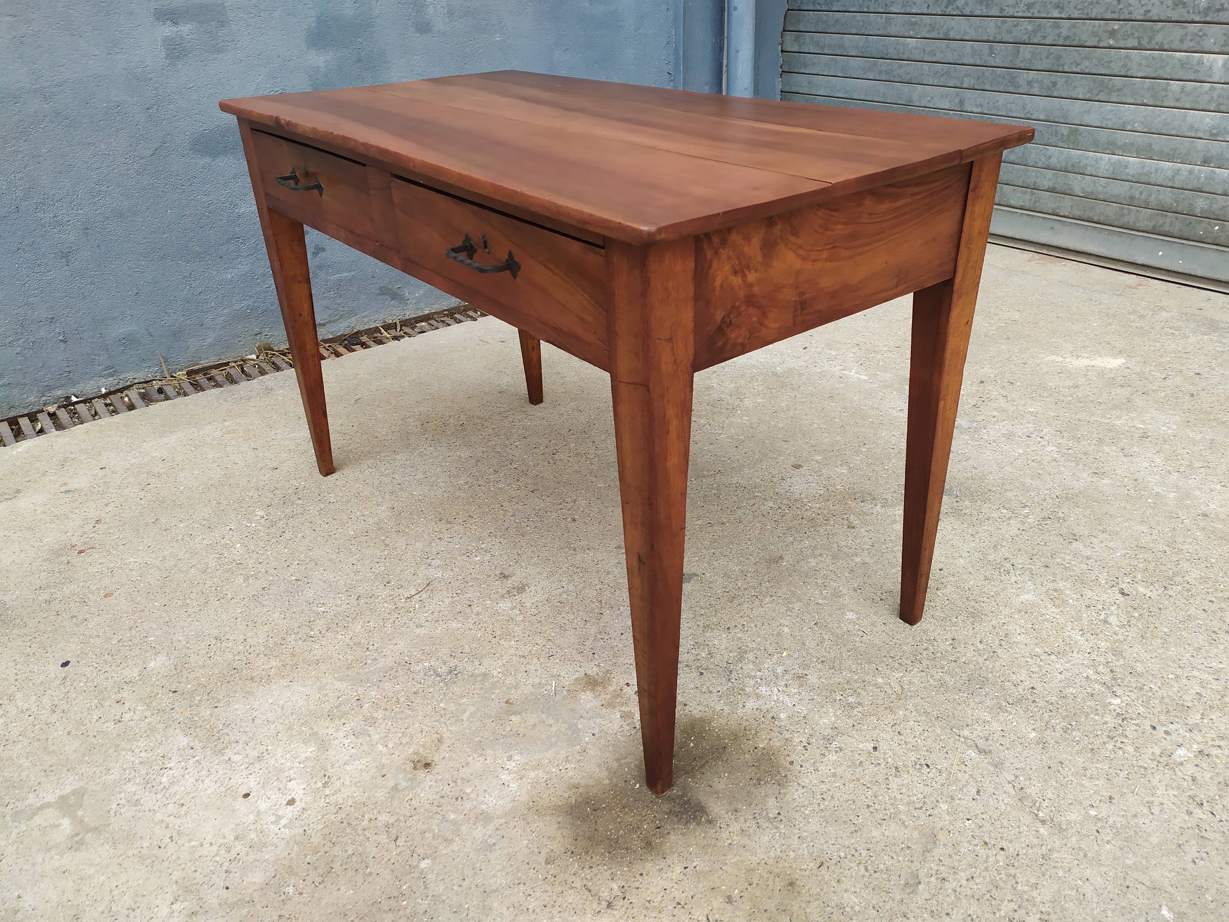 Table de ferme