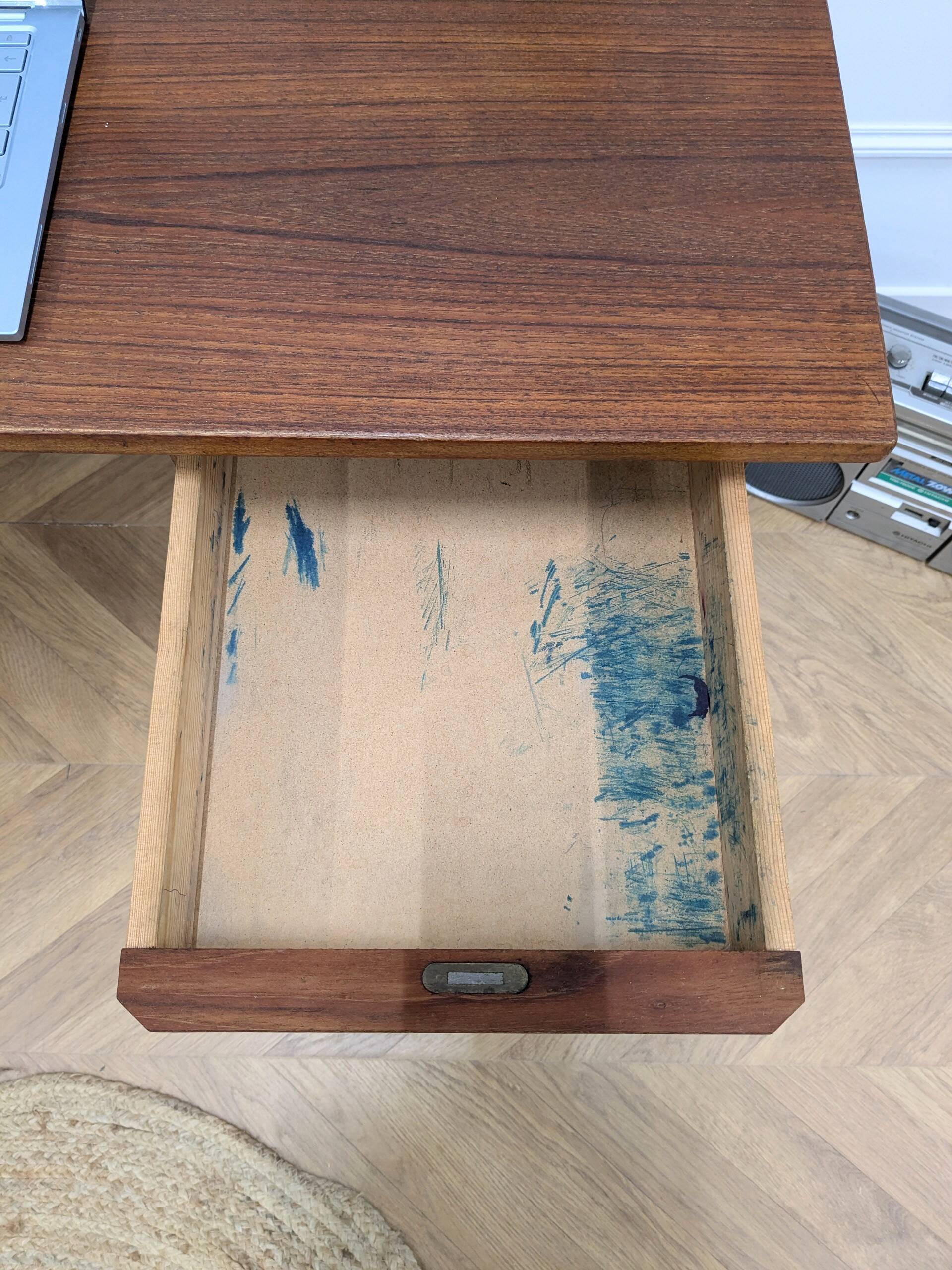 Bureau vintage scandinave