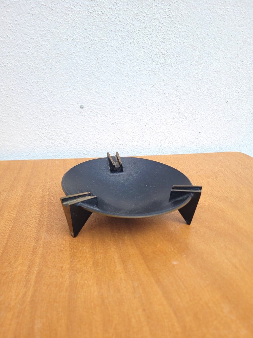 Modernist bronze ashtray by Jacques Lauterbach 1970
