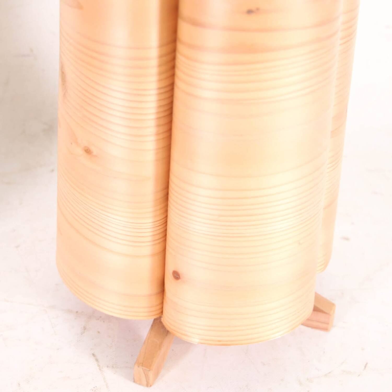 Pair of wooden lamps