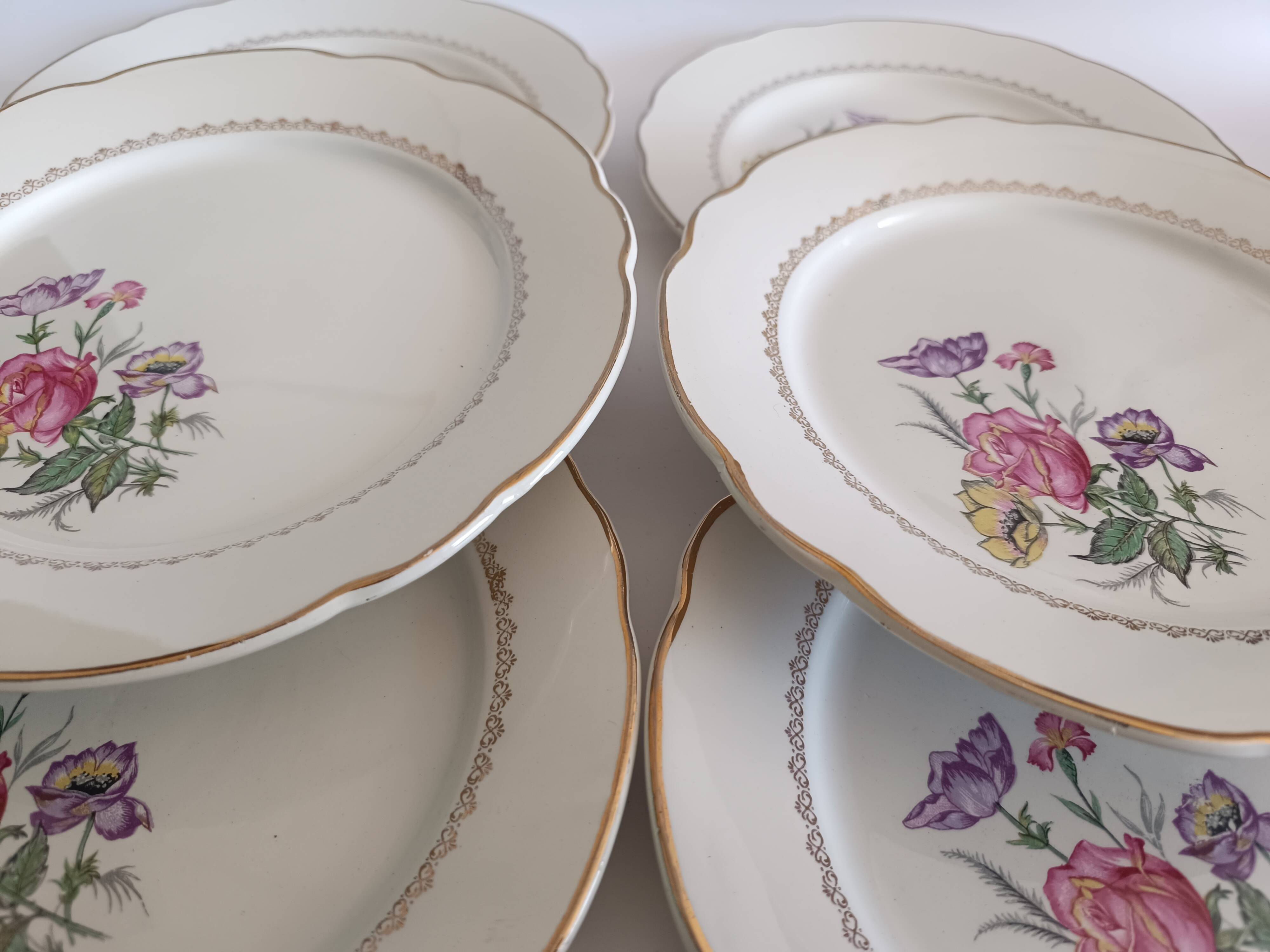Assiettes plates Digoin & Sarreguemines