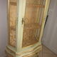 Vitrine galbée ancienne