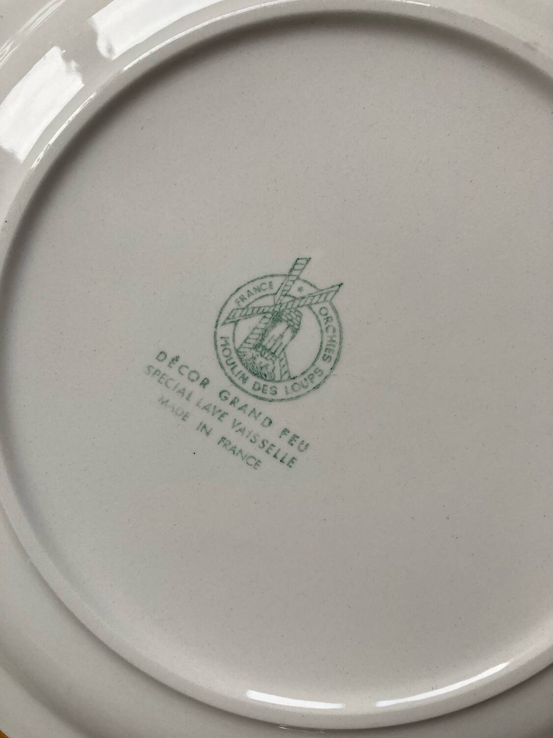 Dessert plates flowers mill of wolves MDL