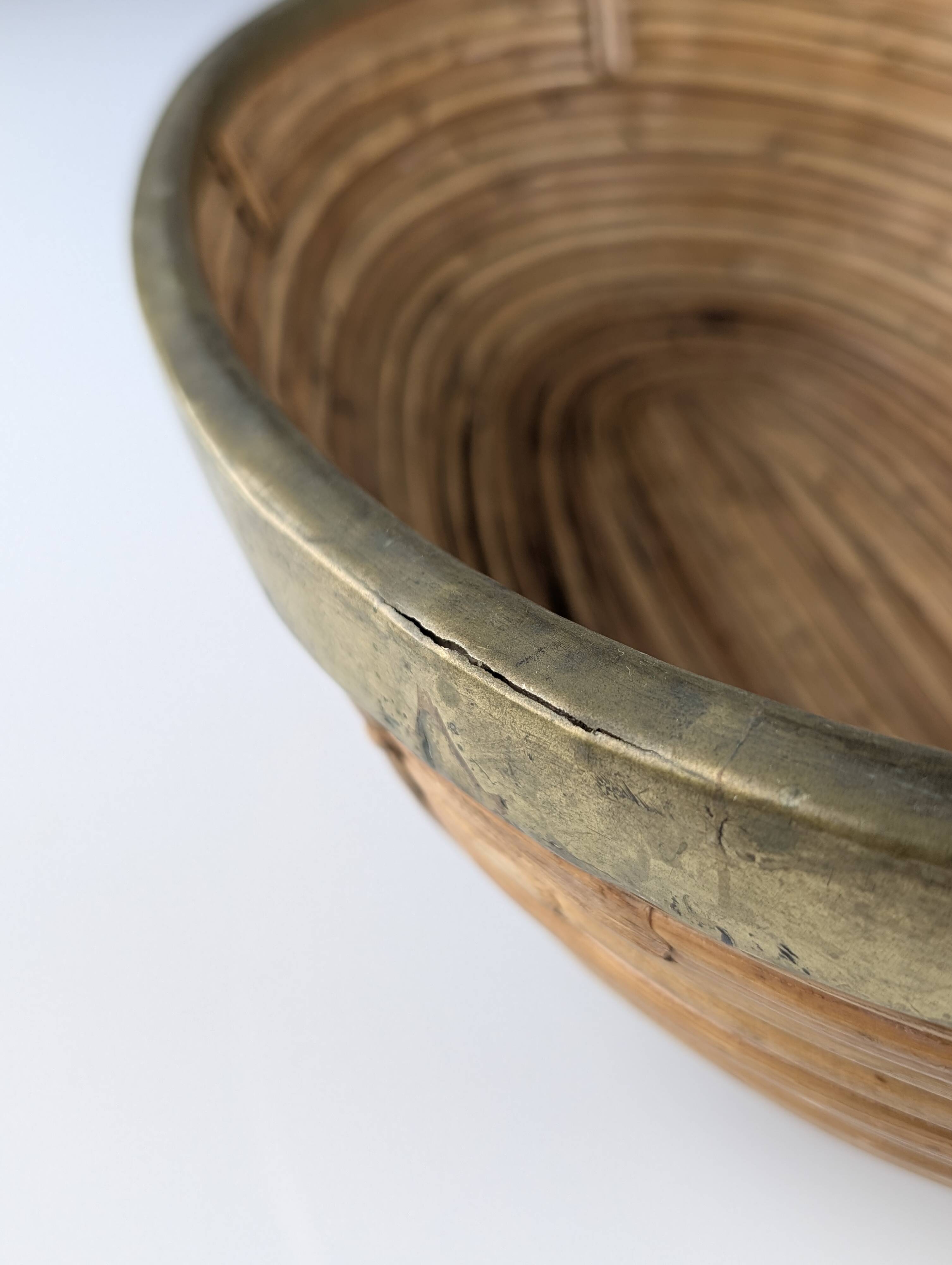 Italian oval rattan and brass centerpiece, mid-century style, 1970s