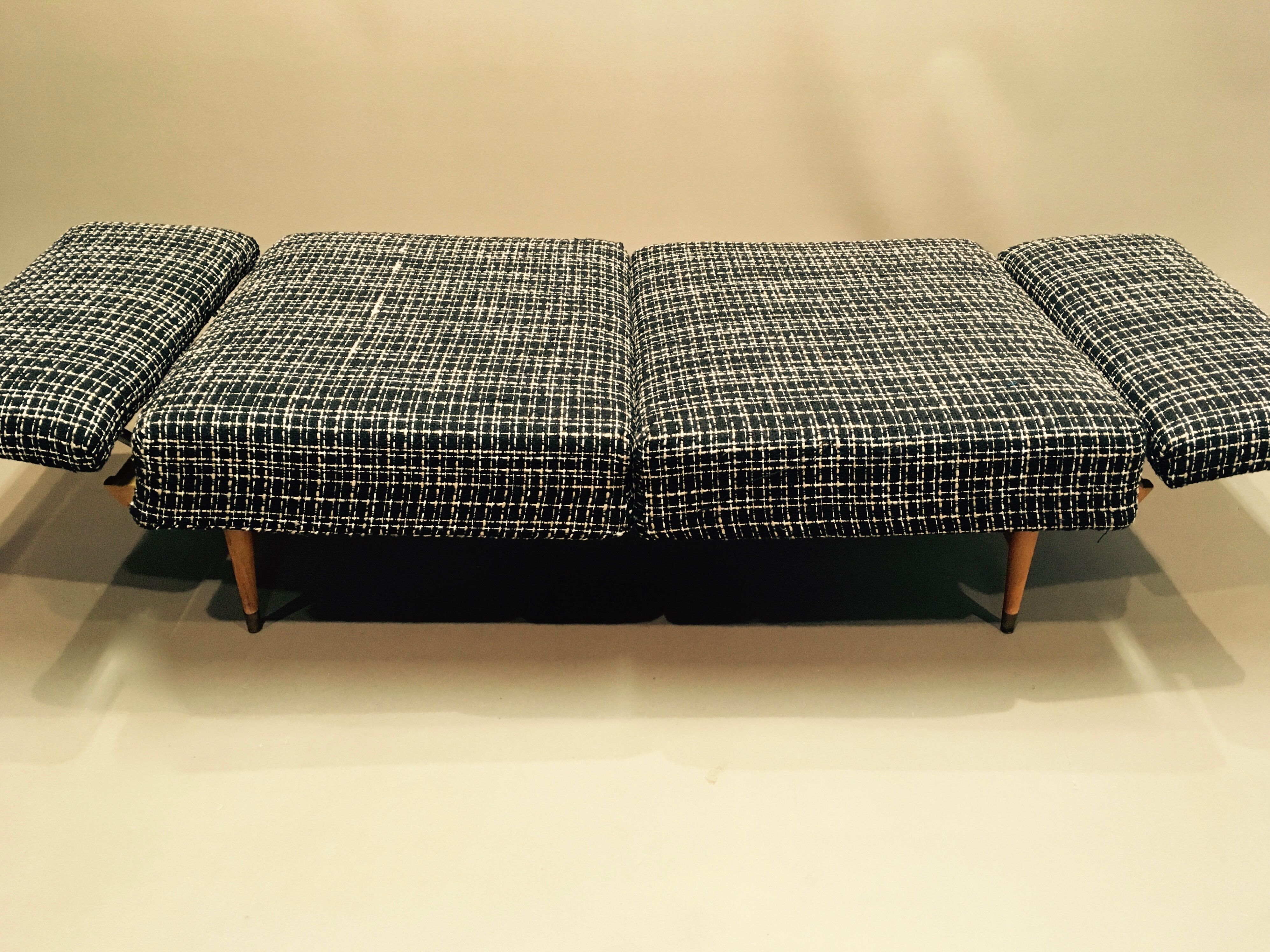 Sofa daybed modular 'design 1950'.