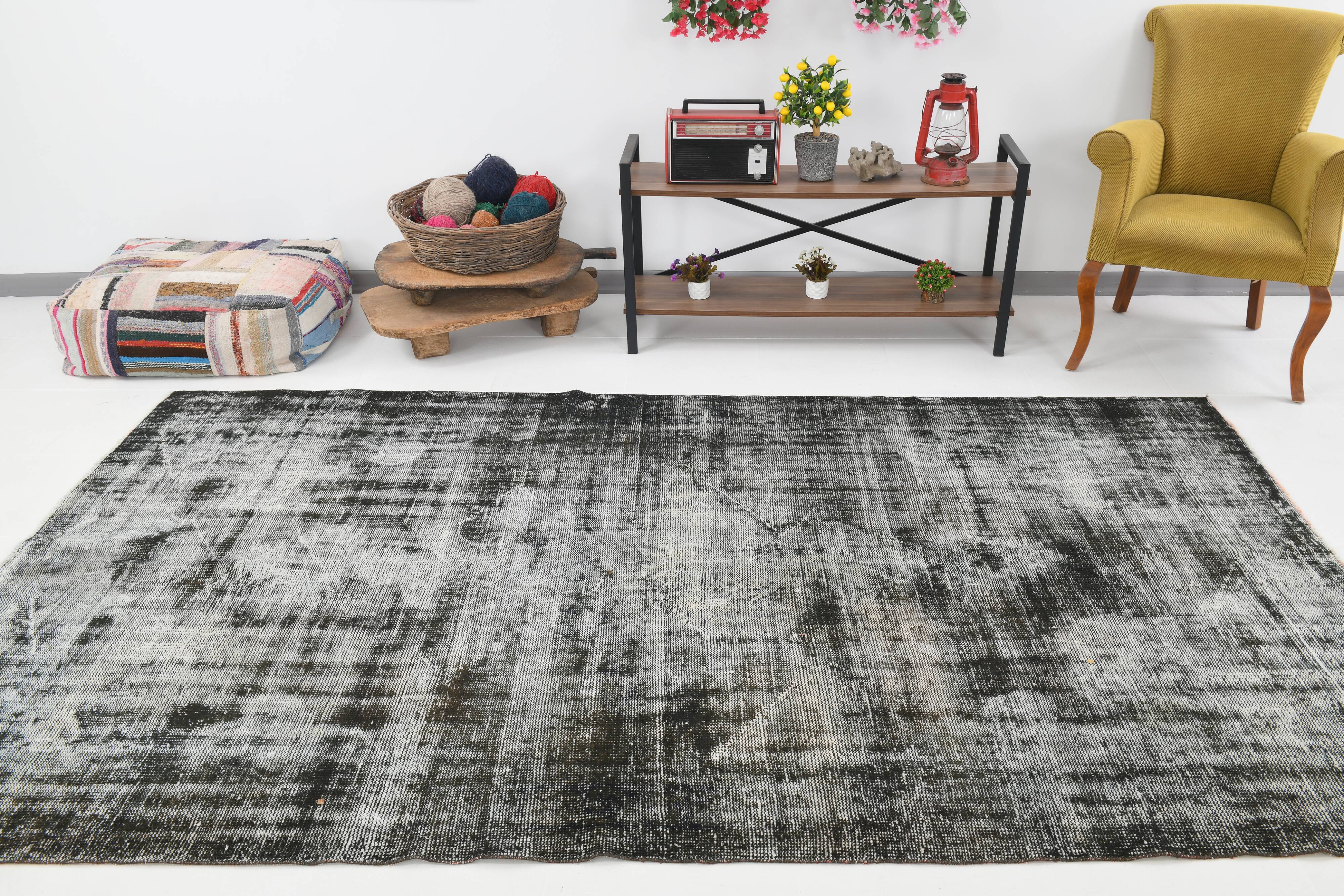 Black & gray turkish rug 302x178cm