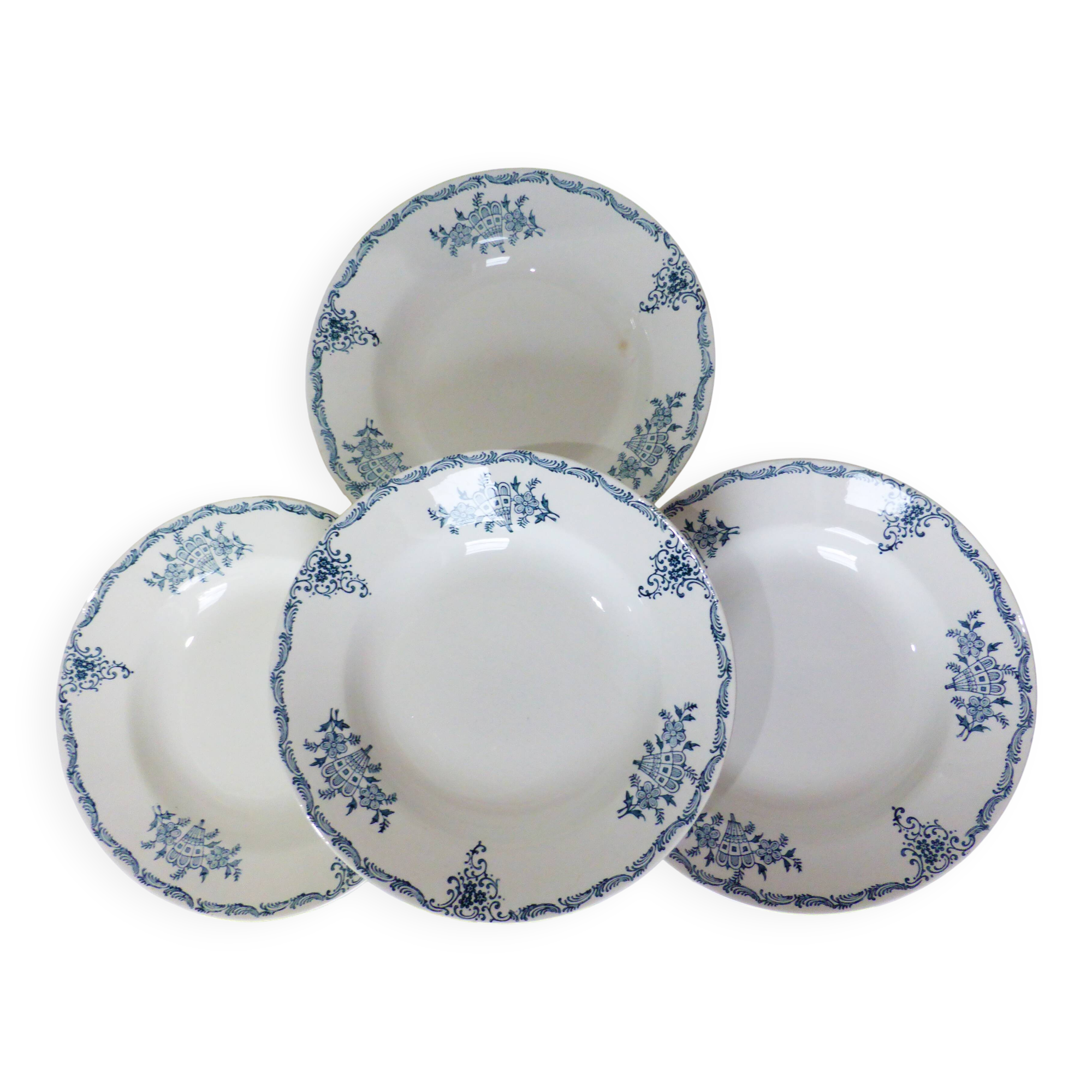 4 deep plates made of St Amand ironstone 220513