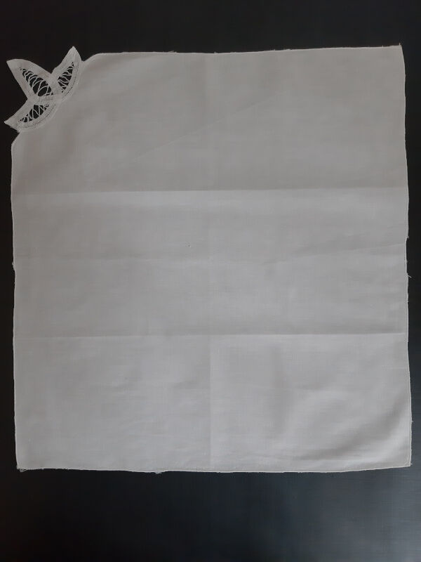 Old tablecloth and 12 towels