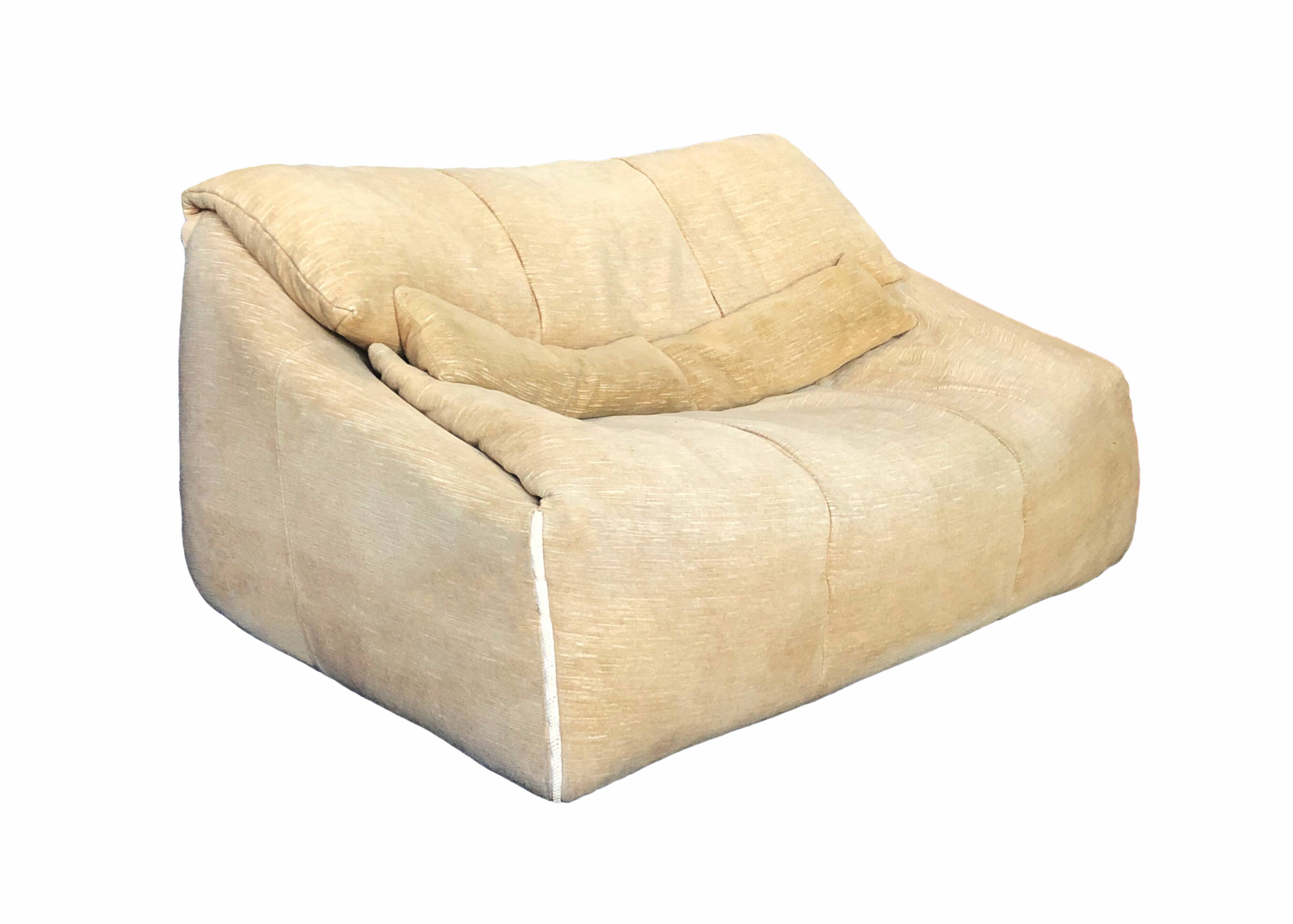 "Plumy" 2-seater sofa by Cinna, designed by Annie Hiéronimus