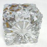 Mechero de cristal tallado. España, 1980s.