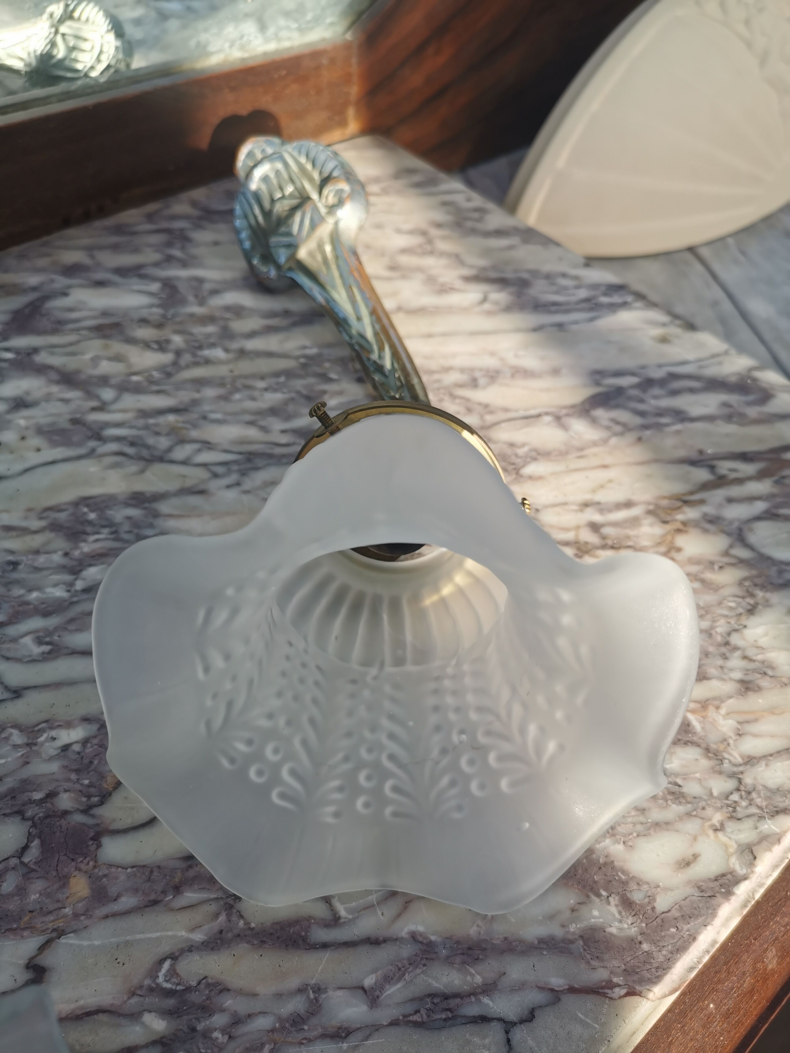 Pair of Art Deco wall lamps glass and metal