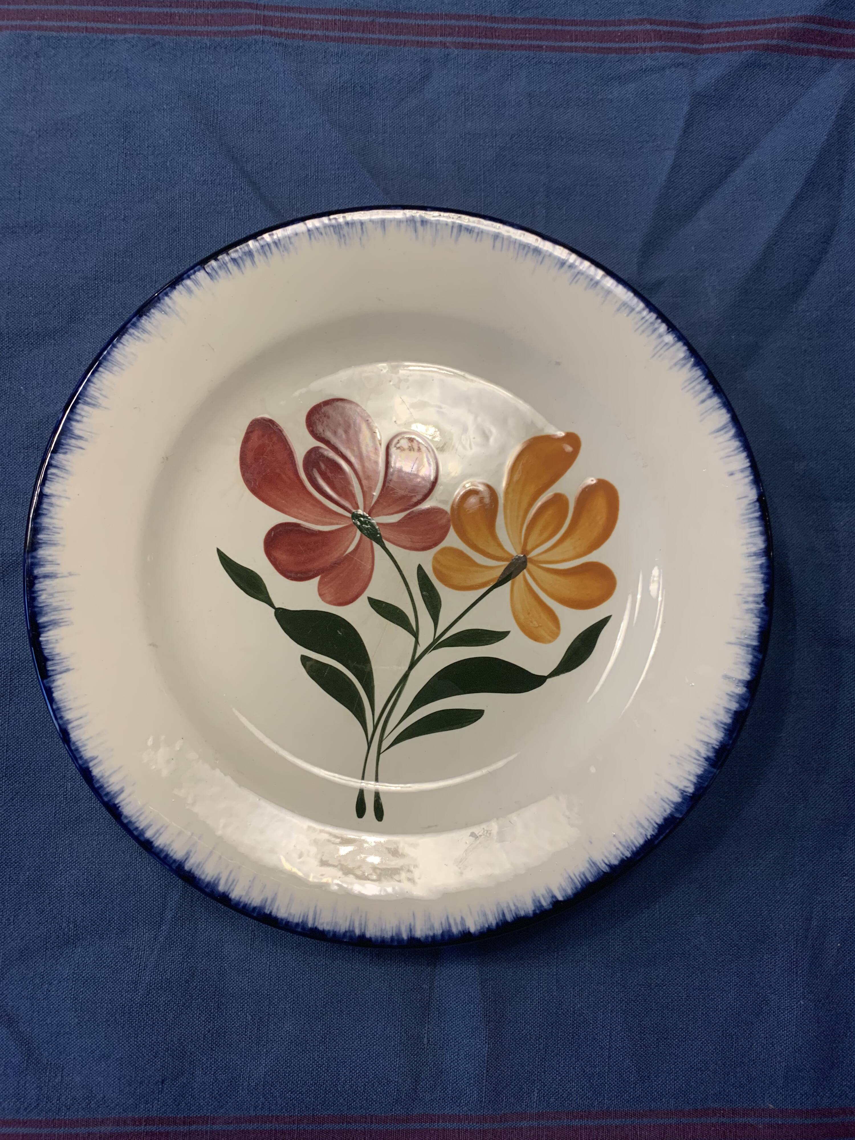 Compotier E. Charbonnier, Salins, Terre de Fer, country model, made in France, flower motif