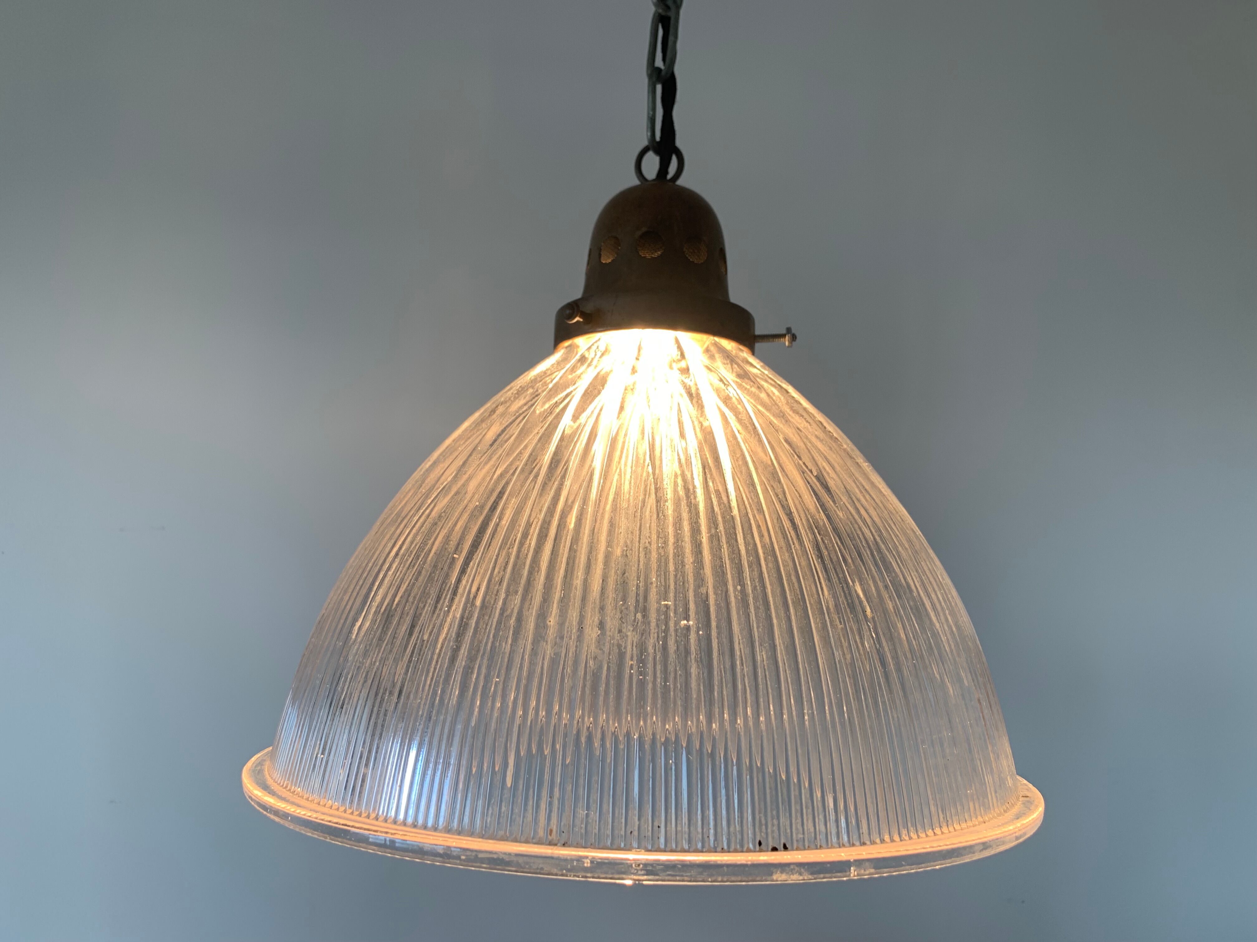 Suspension holophane ancienne